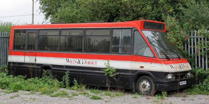 Wilts & Dorset Optare Metrorider 2543